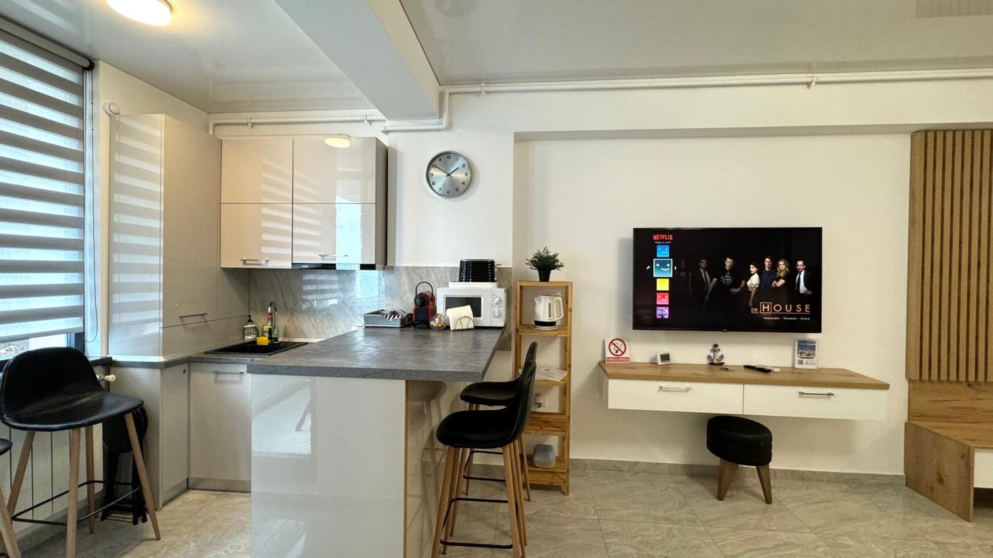 Seaview Deluxe Double Studio - Beachfront Resort Năvodari 외부 사진